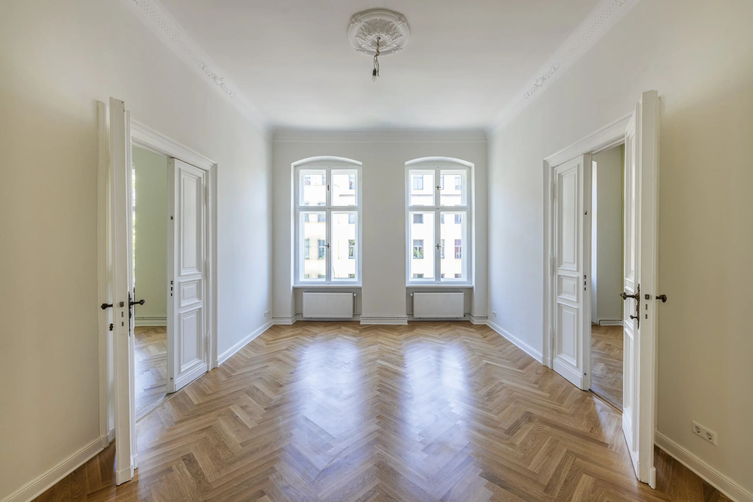Katzbachstra&szlig;e. Furkes Investment